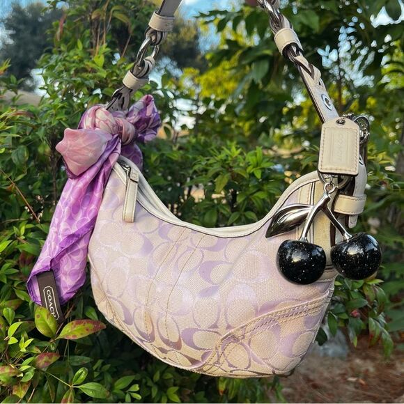COACH Lavender Signature Y2K Hobo Baguette Shoulder Bag Hampton SoHo 6266 - Picture 1 of 14